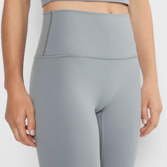 NWT Aritzia GOLDEN FigureForm Eternity Hi-Rise Raw-Hem Legging 2 - Picture 4 of 8